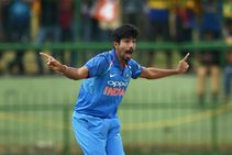 Icc World Cup 2019 Bumrah Injures Right Shoulder While Fielding