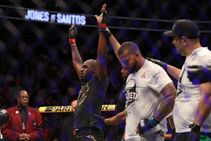 Ufc 239 Results Jones Edges Santos As Nunes Stops Holm For Title Defence