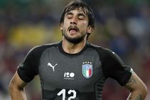Perin Juventus Benfica Postponed Medical