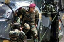 Ms Dhoni Starts Training With Parachute Regiment Will Do Patrolling Duty In Kashmir