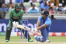 Icc World Cup 2019 Rishabh Pant At No 4 Bodes Well For Indian Middle Order Says Michael Clarke