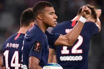 Paris Saint Germain 2 1 Rennes Mbappe And Di Maria Complete Trophee Des Champions Comeback