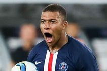 Match Report Paris Saint Germain 3 0 Nimes Psg Kylian Mbappe Neymar