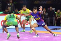 Pro Kabaddi League 2019 Record Breaking Naveen Shines Dabang Delhi Kc Beat Patna Pirates