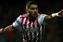 Brighton Sign Neal Maupay 20m