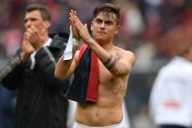 Rumour Has It Tottenham Dybala Juventus Manchester United Psg Barca Neymar