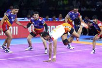 Pkl 2019 Up Yoddha Put On All Round Show To Defeat Struggling Puneri Paltan