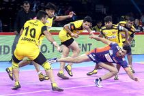 Pkl 2019 Bengal Warriors Telugu Titans Play Out Tie