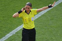 Stephanie Frappart Klopp Lampard Welcome Female Referee Uefa Super Cup