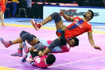 Pkl 2019 Up Yoddha Notch Comfortable Win Over League Leaders Jaipur Pink Panthers
