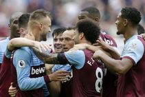 West Ham 2 0 Manchester United Rashford Limps Off As Lacklustre Visitors Fall To Defeat At London St