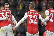 Efl Cup Arsenal 5 0 Nottingham Forest Martinelli Opens Account As Arsenal Cruise Into Fourth Round