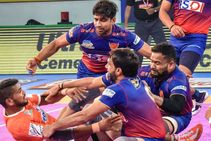 Pkl Preview Table Toppers Dabang Delhi Take On Jaipur