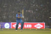 Ms Dhoni Has Nothing Left To Achieve Chess Wizard Viswanathan Anand