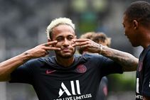 Rumour Has It Paris Saint Germain Psg Neymar Contract Talks Transfers Barcelona