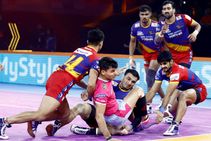 Pkl 2019 Five In A Row For U P Yoddha As They Beat Jaipur Pink Panthers 38 