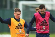 Liverpool Manchester United Andy Robertson Relishing Scott Mctominay Battle Premier League