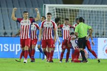 Isl 2019 20 Atk Vs Hfc Highlights Five Star Kolkata Thump Hyderabad