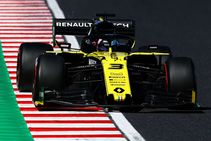 Ricciardo Hulkenberg Renault F1 Disqualified Japanese Gp