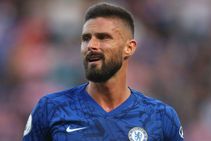 Olivier Giroud Tough Call Chelsea Future