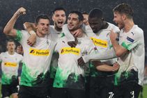 Gladbach Revel In Roma Misfortune After Controversial Late Leveller