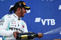 F1 Raceweek Hamilton Schumacher Mercedes Eye Century Mexican Gp In Numbers