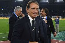 Gianluigi Donnarumma Salutes Roberto Mancini Italy Euro 2020 Qualification