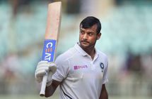 Mayank Agarwal S Fearless Cricket Very Much Like His Idol Virender Sehwag Vvs Laxman
