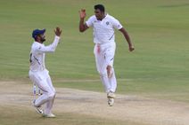India Vs South Africa 1st Test Ashwin Dean Elgar Quinton De Kock Visakhapatnam
