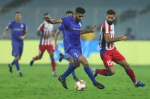 Isl 2019 20 Atk Vs Mumbai City Fc Atk Mumbai Survive After Goals At The Death