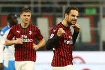 Ac Milan Napoli Serie A Report Giacomo Bonaventura Goal Earns Point