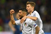 Bosnia Herzegovina 0 3 Italy Mancinis Men Coast To Record Breaking 10th Straight Win