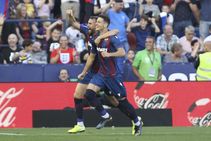 La Liga Barcelona Stunned By Levante Seven Minute Blitz But Atletico Fail To Capitalize