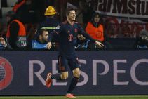 Robert Lewandowski Scores Five Fc Bayern Demolish Red Star Belgrade Champions League