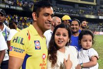 Sakshi Quashes Rumours Of Ms Dhoni Retirement On Social Media