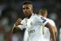 Real Madrid 6 0 Galatasaray Rodrygo Hat Trick Hosts Brink Last 
