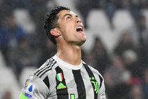 Cristiano Ronaldo Injury Update Maurizio Sarri Hopeful Juventus Star Will Be Fit To Face Ac Milan