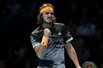 Stefanis Tsitsipas Overwhelms Alexander Zverev Atp Finals