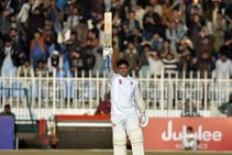 Pakistan S Abid Hits Consecutive Hundreds In First Two Tests