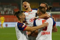 Isl 2019 20 Odisha Fc Vs Bengaluru Fc Juanan Fires The Defending Champions To The Top