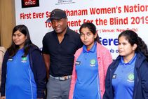 Brian Lara Extends His Support To Women S National Cricket Tournament For Blind