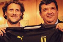 Forlan Takes Charge Of Penarol