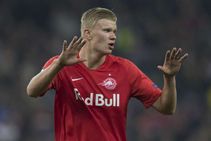 Rumour Has It Mino Raiola Request Manchester United Erling Haaland