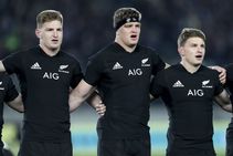 Australia Vs New Zealand All Blacks Barrett Kicked Out Of Boxing Day Test At Mcg