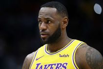 Lebron James Could Return For Lakers Clippers Christmas Showdown