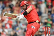 Big Bash League Finch Inspires Renegades Chase As Heat Fail In Play Off Hunt