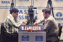 Anand Opens Season Against Elite Field In Tata Steel Masters Chess Tournament
