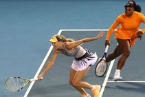 Caroline Wozniacki Retiring Auckland Classic Doubles Defeat Serena Williams Wta