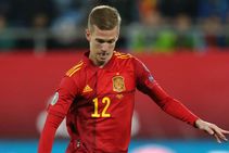 Barcelona Boss Ernesto Valverde Admires Dinamo Star Dani Olmo