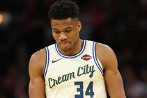 Bucks Spurs 76ers Doncic Mavericks Nba